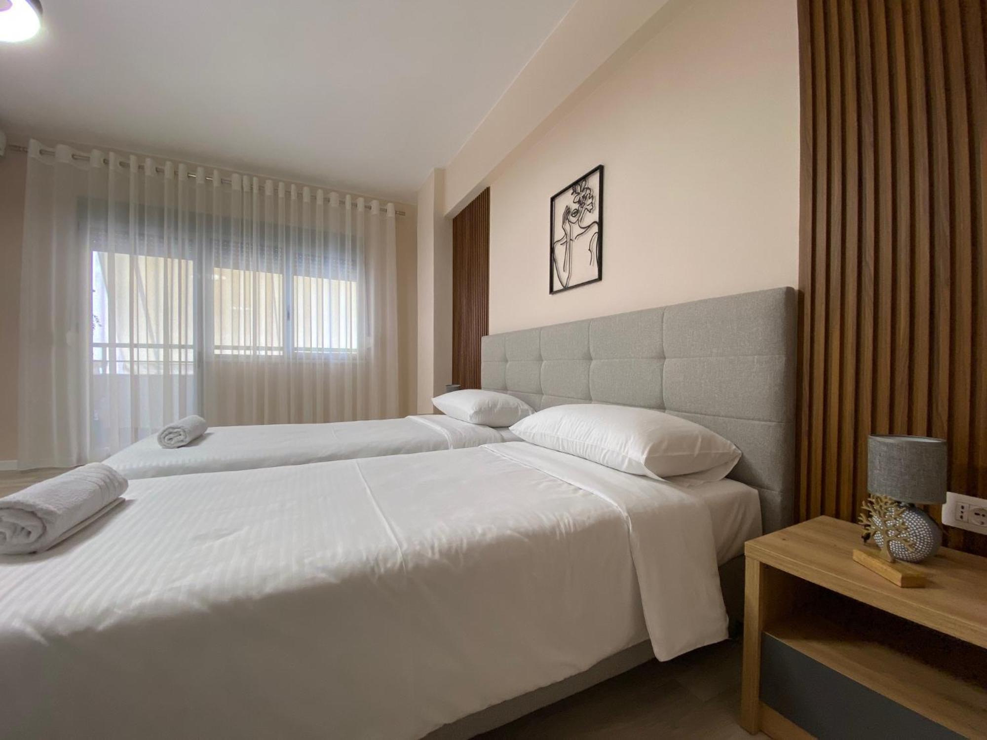 Central Cozy Apartment Tirana Exteriör bild